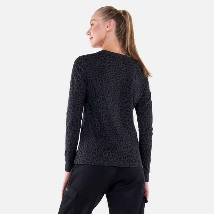 Women's Sportswear Long Sleeve T-Shirt Women's Sportswear Long Sleeve T-Shirt image number 1