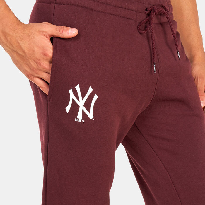 New York Yankees MLB Team Logo Sweatpants New York Yankees MLB Team Logo Sweatpants image number 3