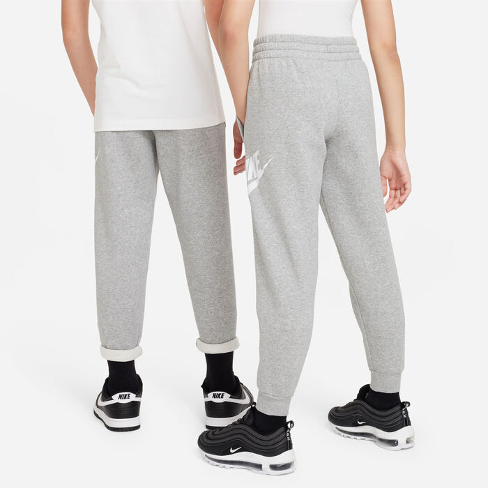 Kids' Sportswear Club Fleece Joggers (Older Kids) Kids' Sportswear Club Fleece Joggers (Older Kids) image number 1