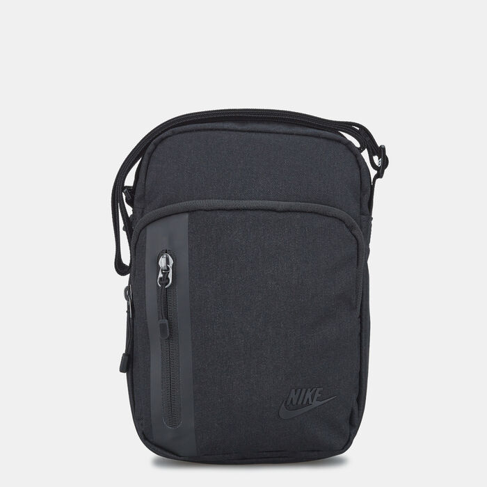 Men's Tech Crossbody Bag (4L) Men's Tech Crossbody Bag (4L) image number 0