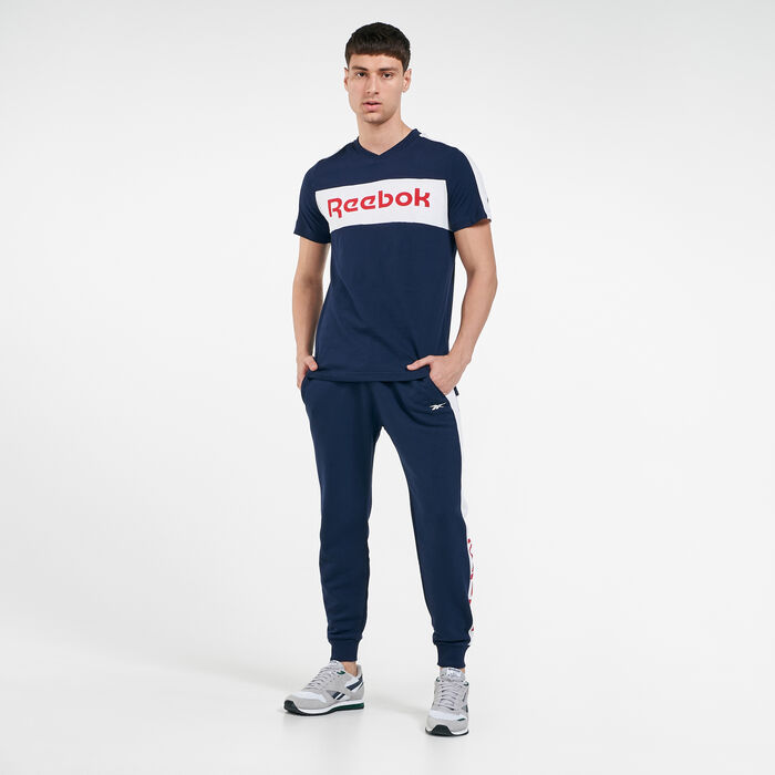 Men's Training Essentials Linear Graphic Sweatpants Men's Training Essentials Linear Graphic Sweatpants image number 2