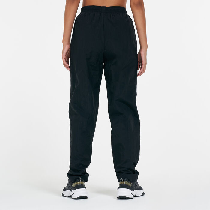 Women's Air Woven Pants image number 1