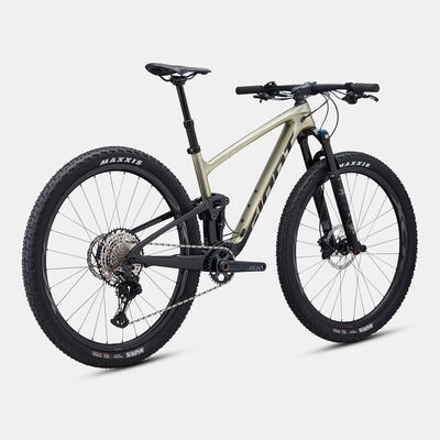 Anthem Advanced Mountain Bike Anthem Advanced Mountain Bike