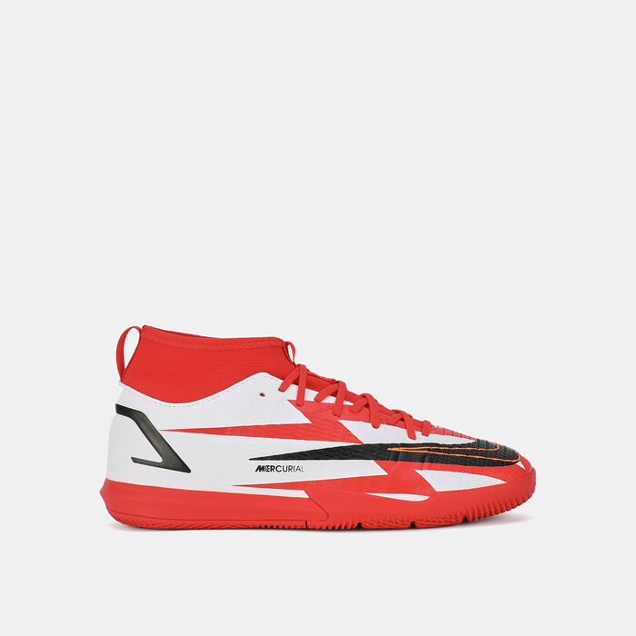 Kids' Mercurial Jr. Superfly 8 Academy CR7 Indoor Court Football Shoe Kids' Mercurial Jr. Superfly 8 Academy CR7 Indoor Court Football Shoe image number 0