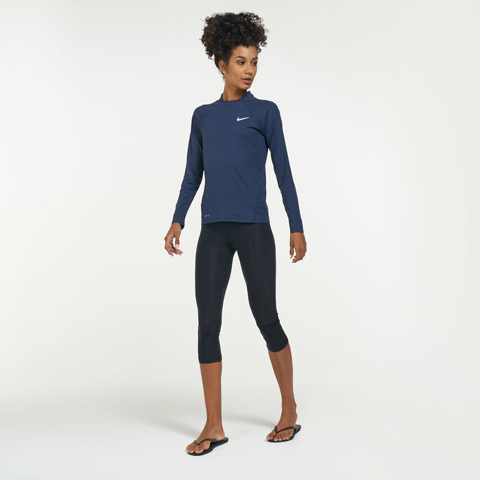 Women's Essential Long Sleeve Hydroguard Rashguard Women's Essential Long Sleeve Hydroguard Rashguard image number 2