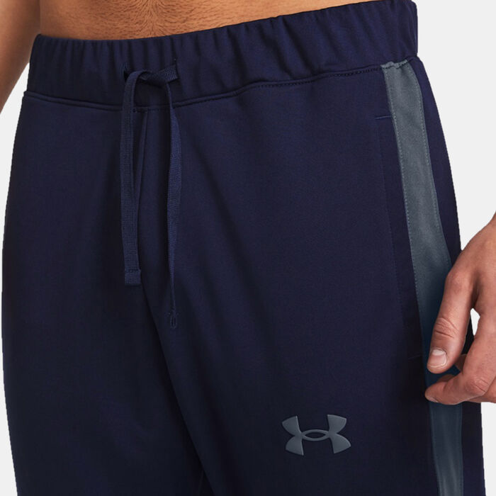 Men's UA Knit Tracksuit Men's UA Knit Tracksuit image number 2