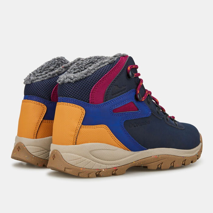 Women's Newton Ridge™ Plus Omni-Heat™ Hiking Boot Women's Newton Ridge™ Plus Omni-Heat™ Hiking Boot image number 2