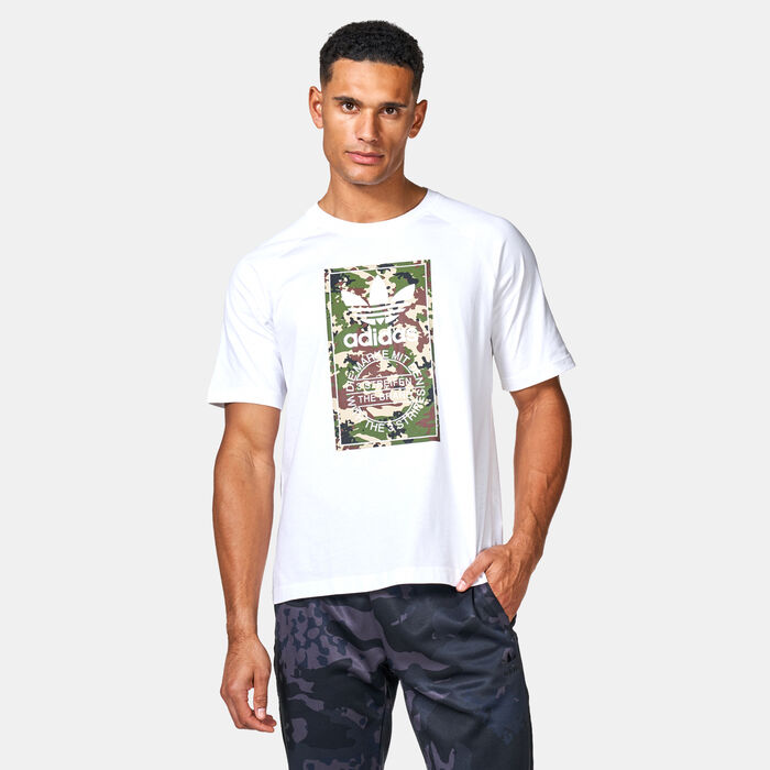 Men's Camo Tongue T-Shirt Men's Camo Tongue T-Shirt image number 0